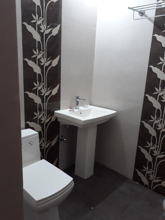 Hotel Katra Residency Εξωτερικό φωτογραφία