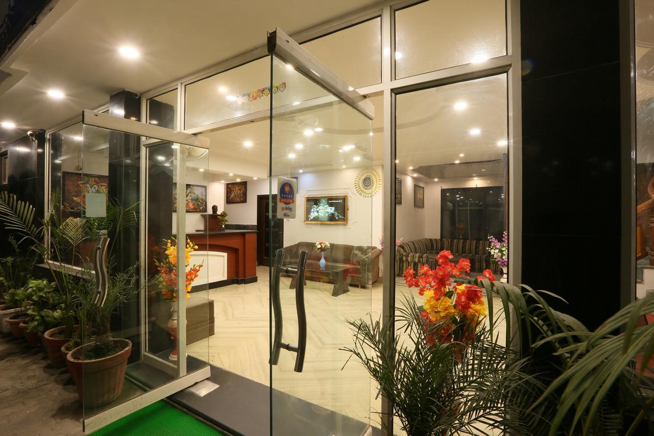 Hotel Katra Residency Εξωτερικό φωτογραφία