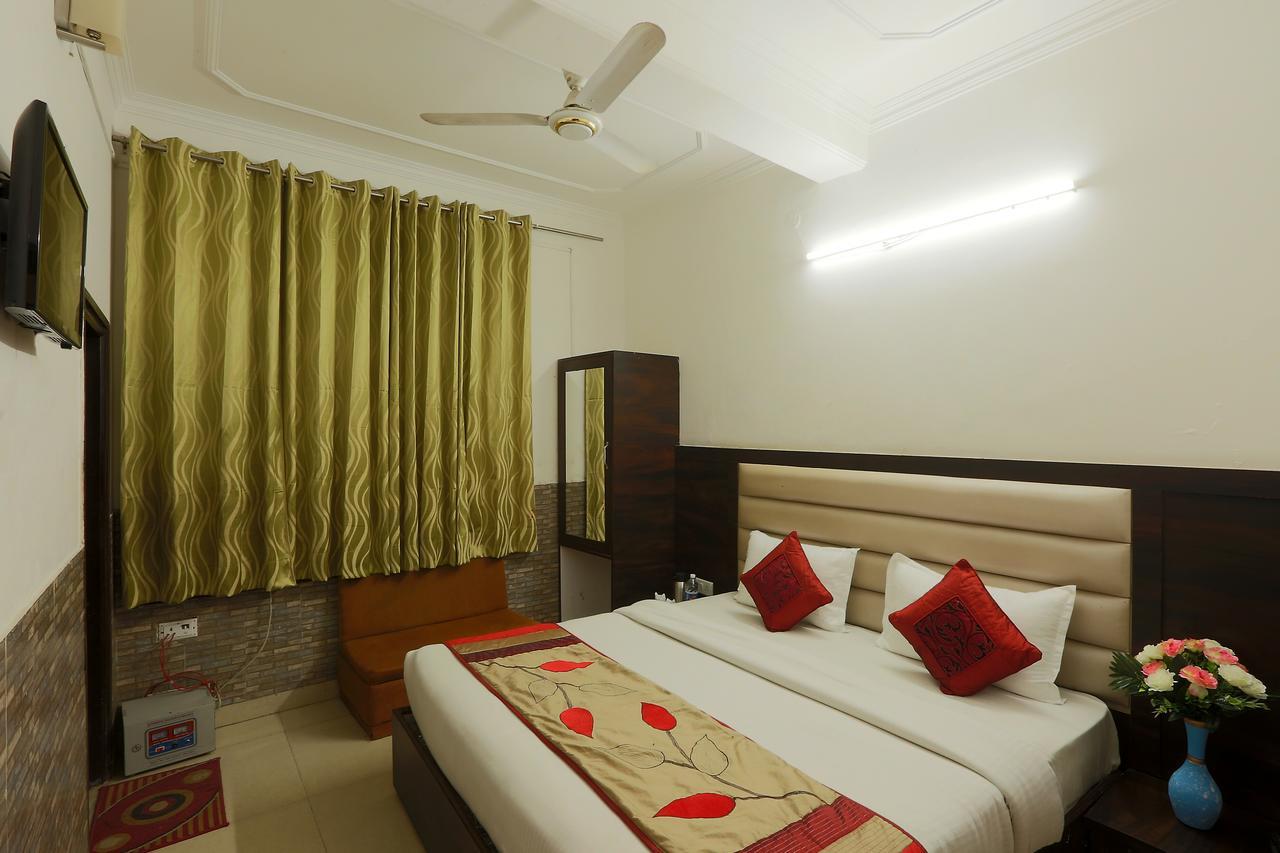 Hotel Katra Residency Εξωτερικό φωτογραφία