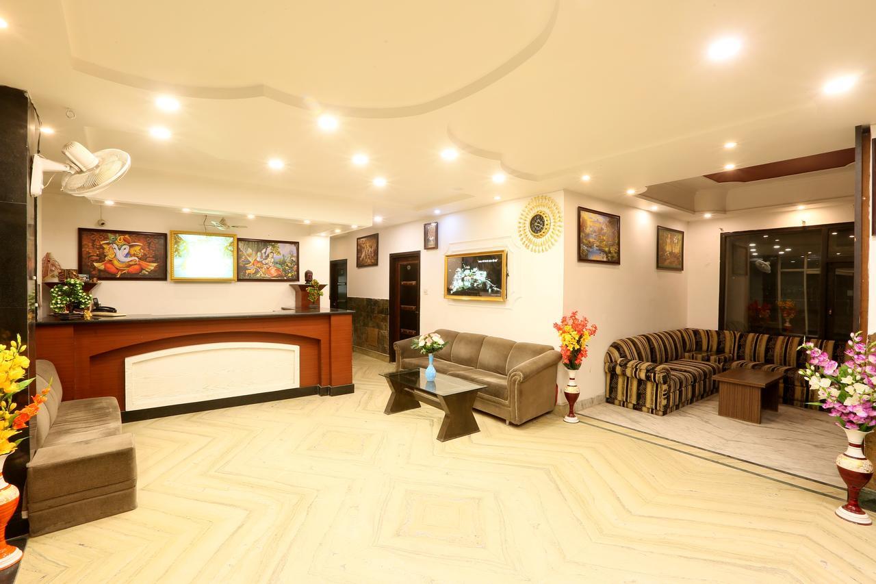 Hotel Katra Residency Εξωτερικό φωτογραφία