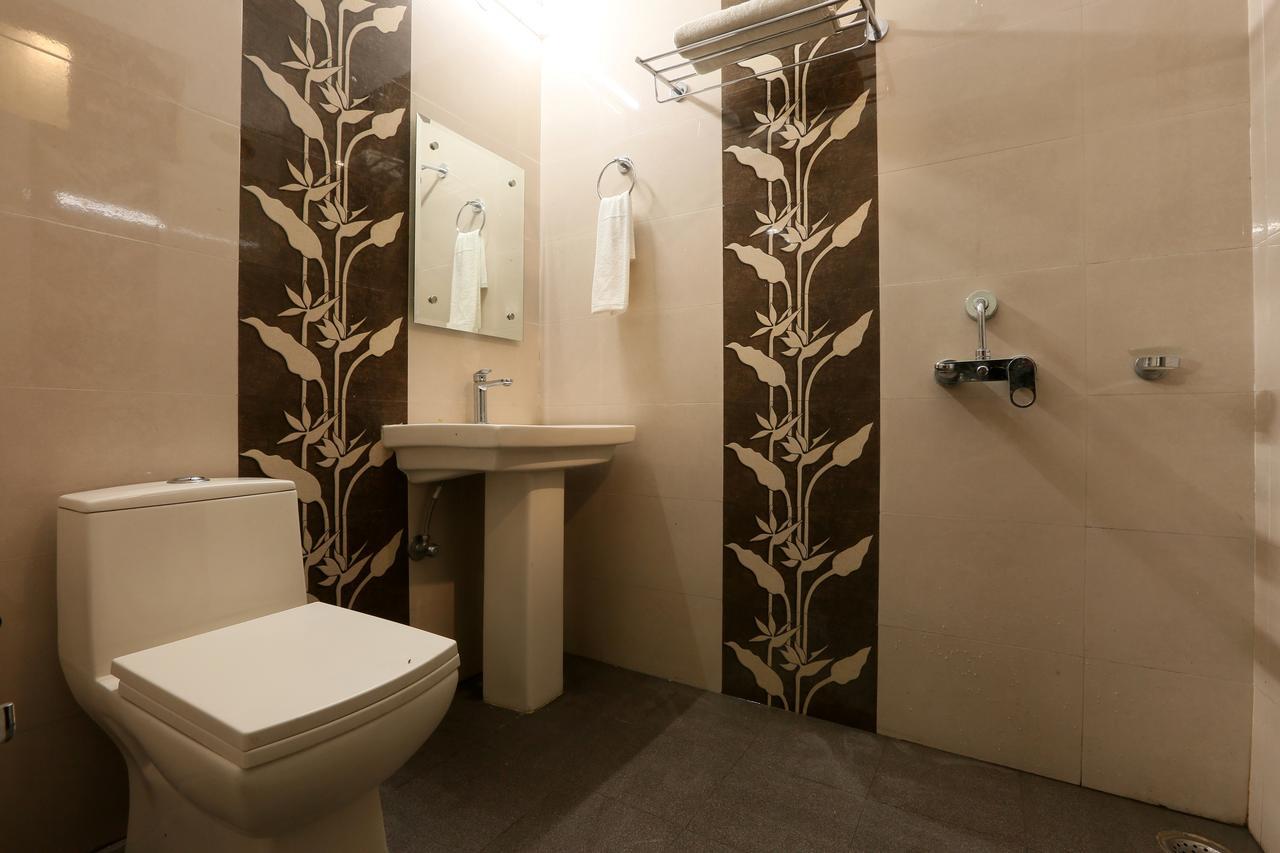 Hotel Katra Residency Εξωτερικό φωτογραφία